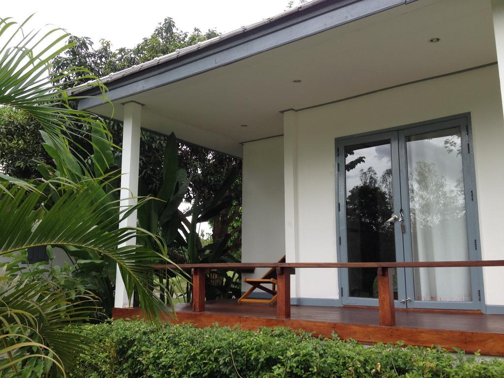 Norn Nab Dao Rimphu Resort Chiang Khan Esterno foto